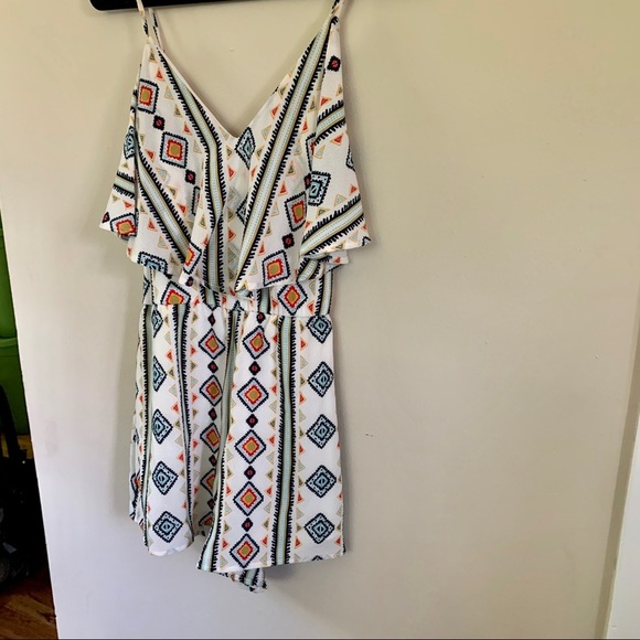 Crystal Sky Aztec Print Romper - Picture 3 of 5